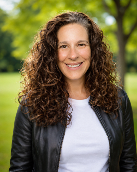 Profile photograph of Sonia Macaluso